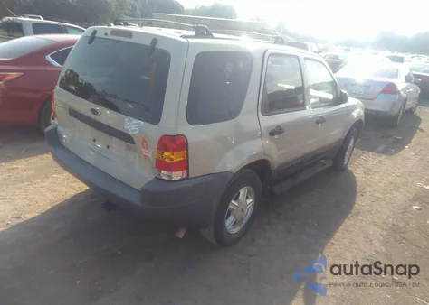 2004 Ford Escape Xls из США, поврежденный, VIN 1FMYU02114DA19860